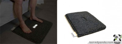 An black alarm clock mat