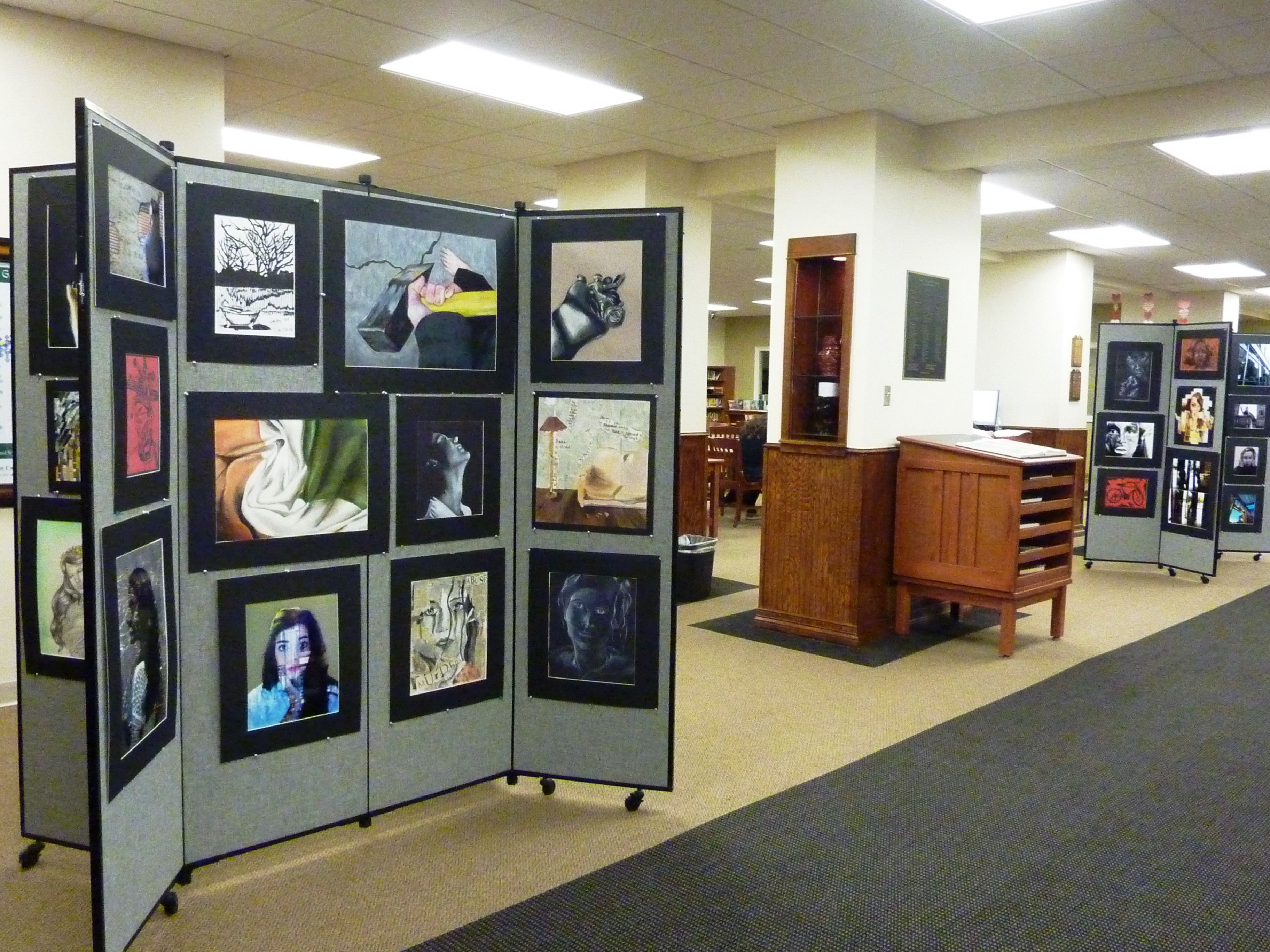 Student Art Festival Display, Screenflex Portable Room Dividers